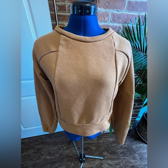 Made in USA! Deso Camel Pull Over - Picture 4 of 6